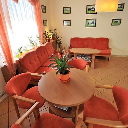 Pensjonat Fala Bed and Breakfast Ustronie Morskie Exterior foto